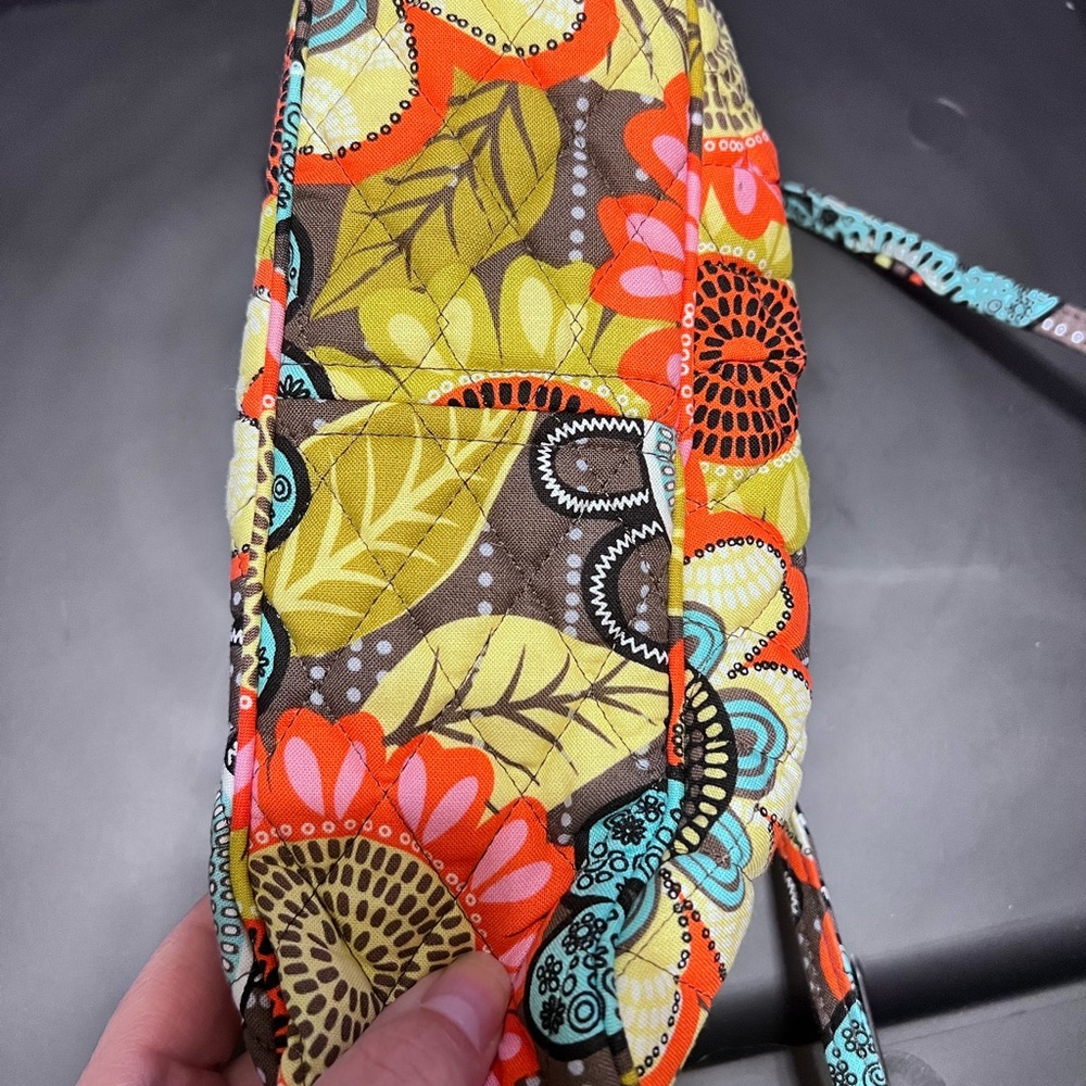 Vera Bradley Frannie Handbag in Flower Shower Print (NWT) - Picture 3 of 8